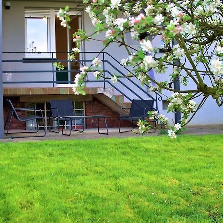 Garten-Blick-Baldeneysee Lägenhet Essen Exteriör bild